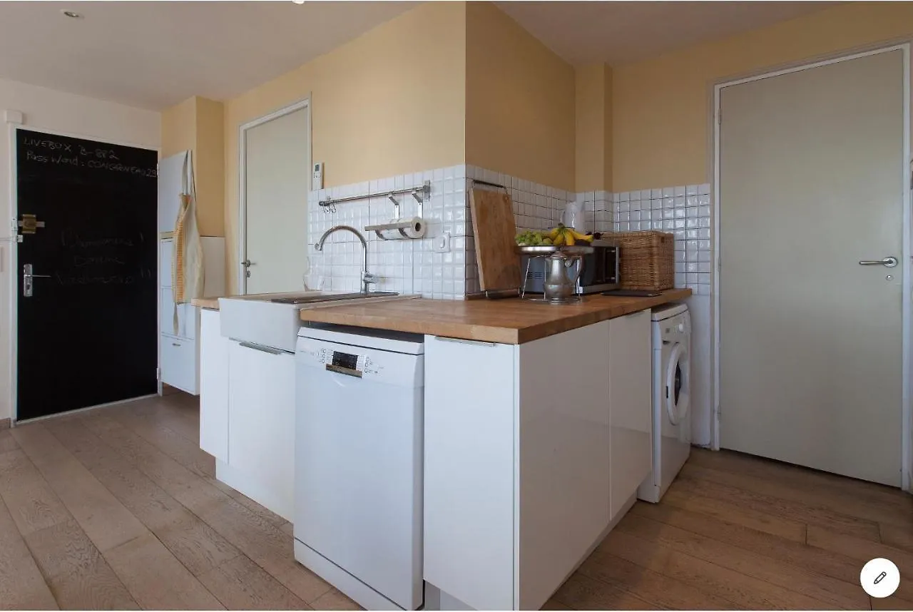 Aux 4 Sardines T2 56M2 Apartment Concarneau